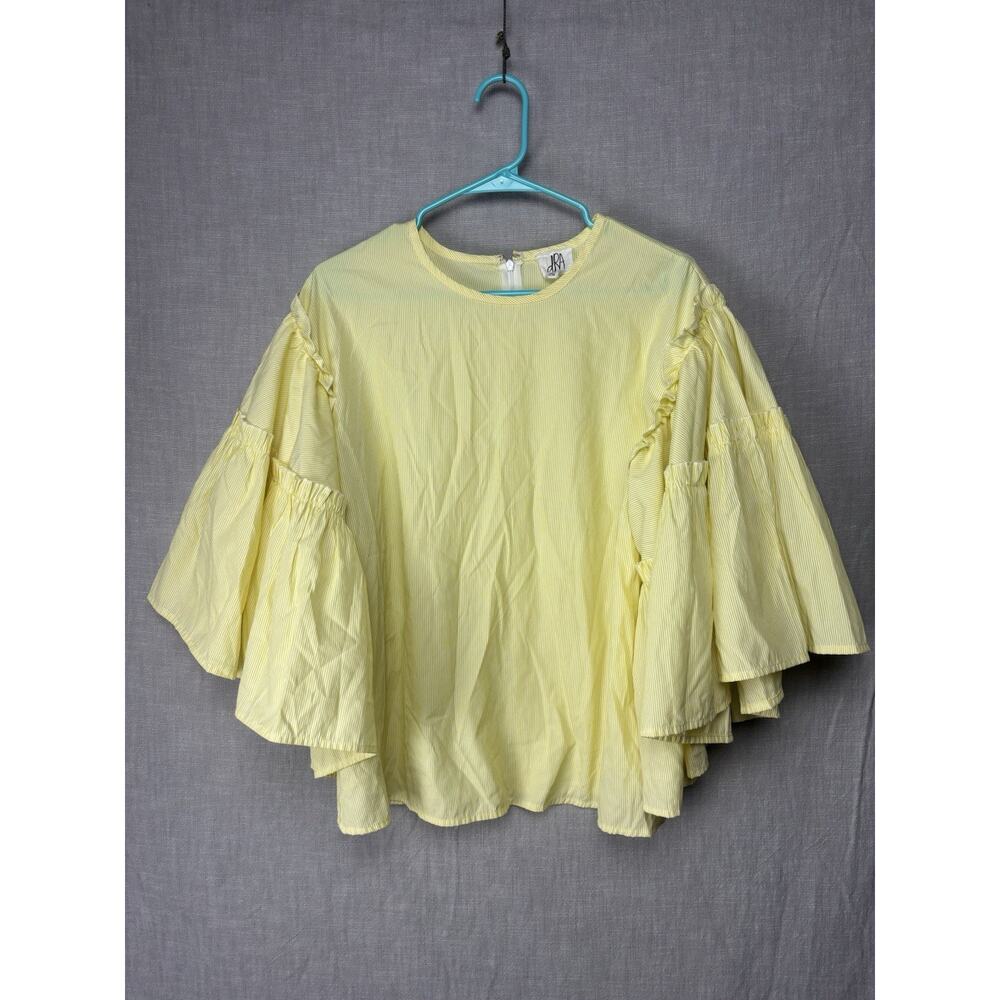 DRA Los Angeles Womans Size M Anthropologie Blouse Bell sleeves & Ruffles